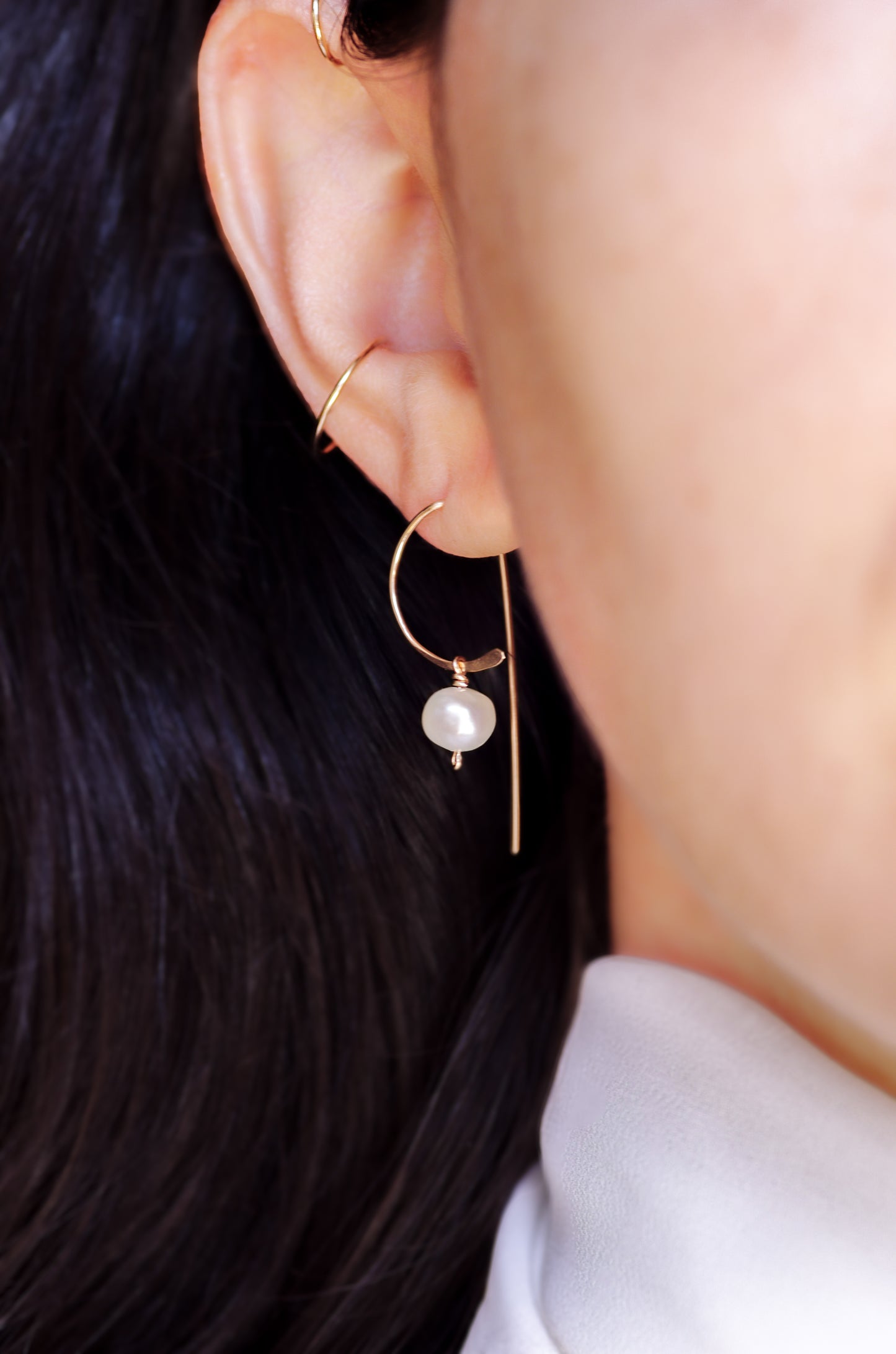 Modern Pearl Earrings