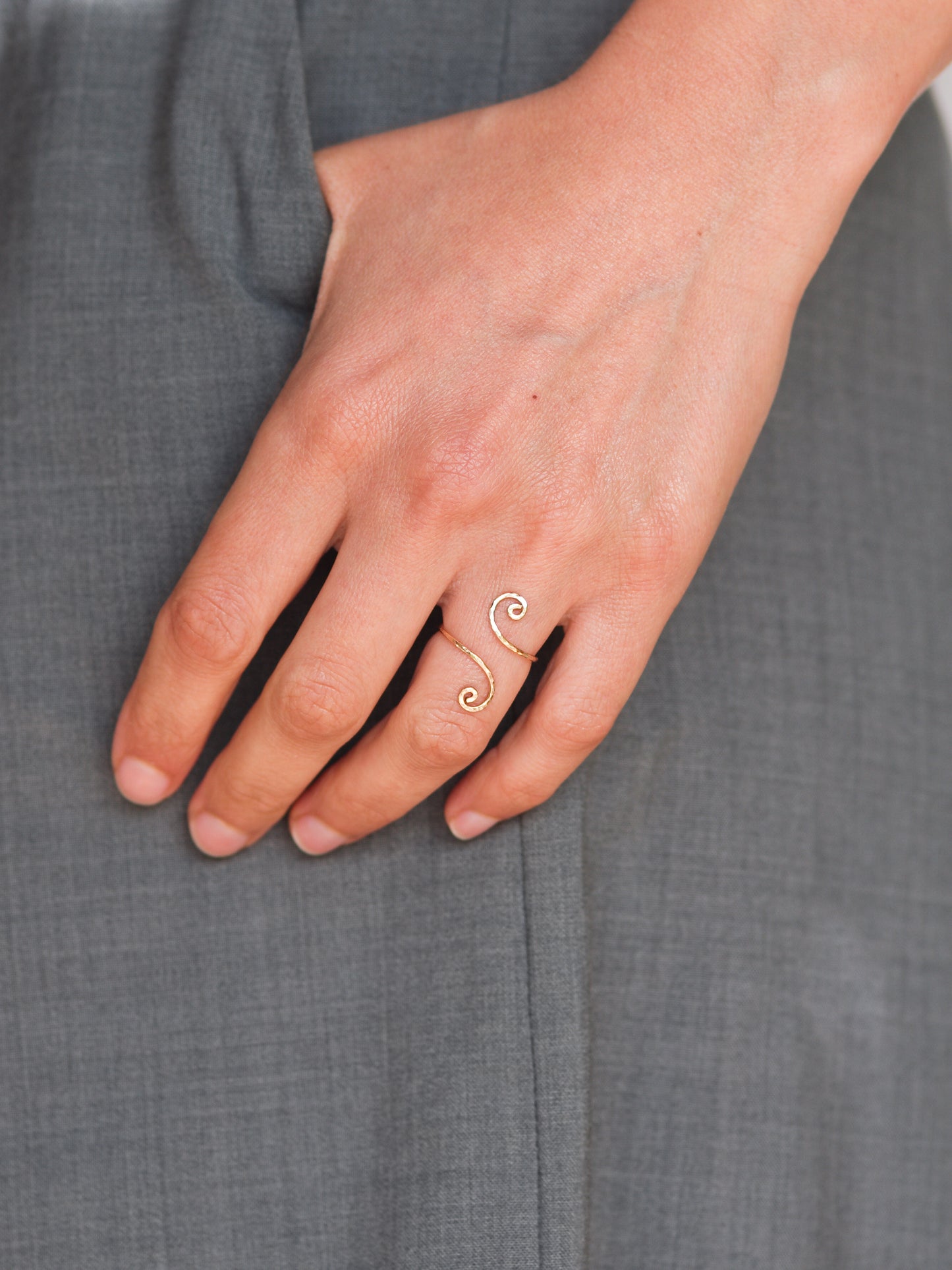 Dünner Spiral Ring