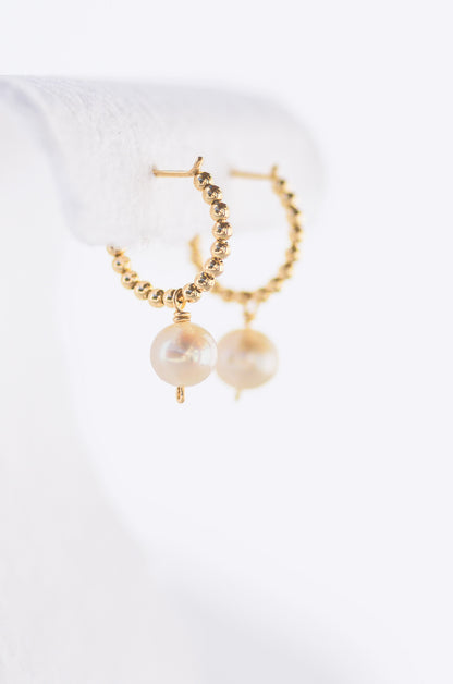 Gold beads huggie earring with pearl