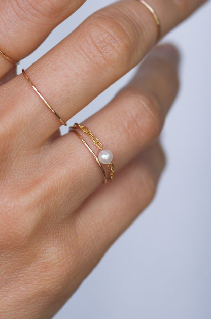 Pearl Chain Ring