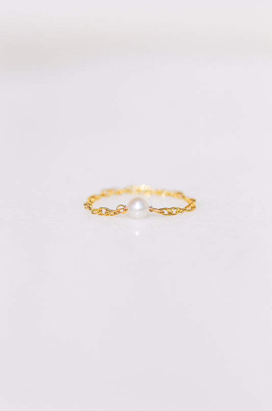 Pearl Chain Ring