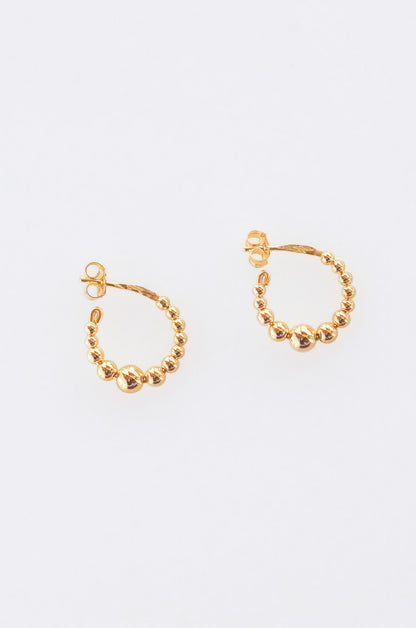 Orecchini vintage con perline a forma di cuore Orecchini vintage con perline a forma di cuore