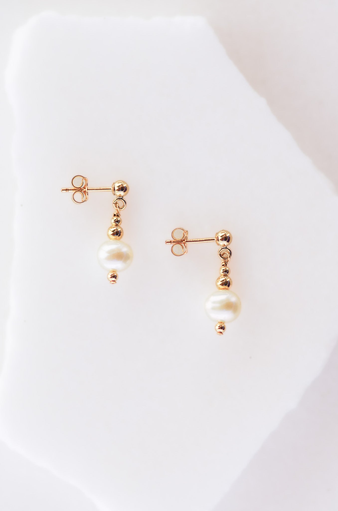 Short Pearl Drop Earrings
