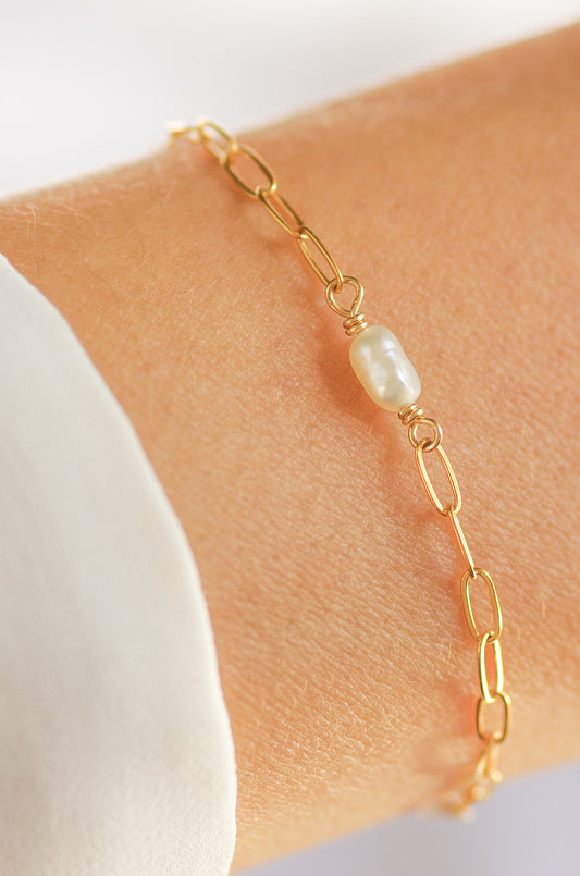 Pearl Bracelet