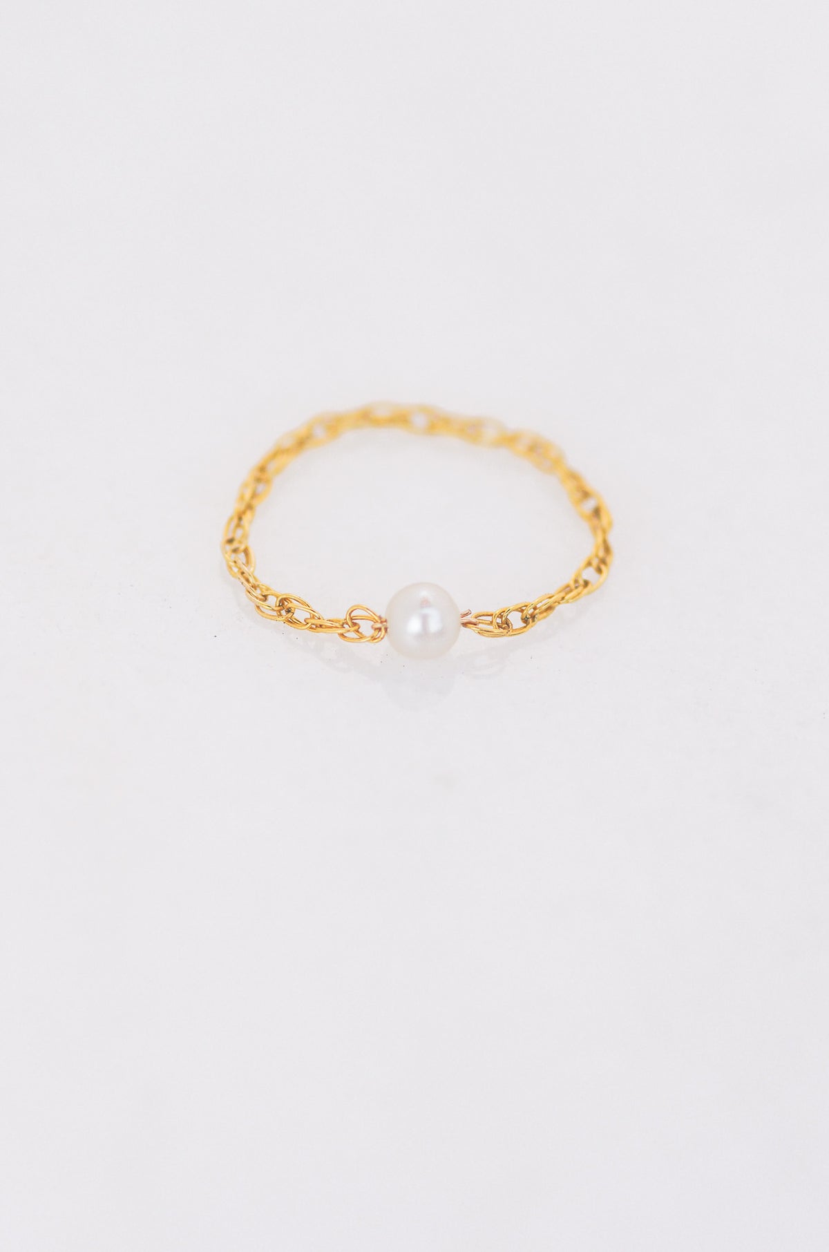 Pearl Chain Ring
